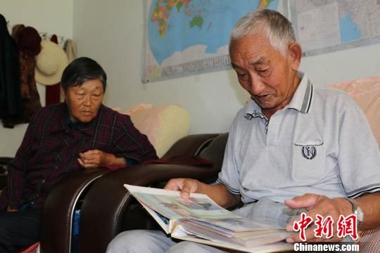 新疆兵团老军垦:开拖拉机是当年最让人羡慕的工作