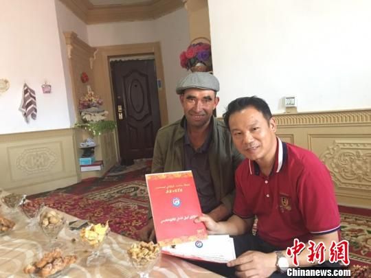 广东东莞援疆工作队“古尔邦节”期间走亲戚