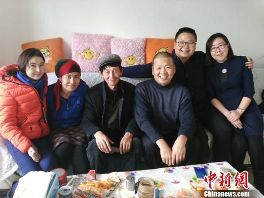 新疆兵团边境一线的“民族亲情”(图)