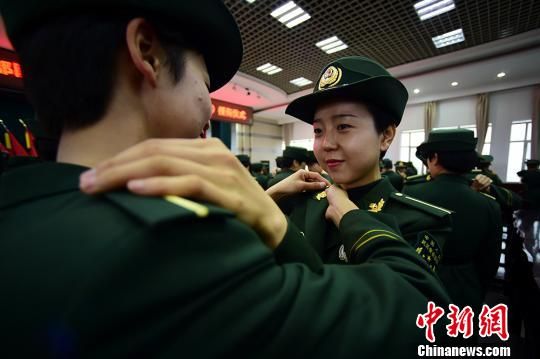 400余名应届大学毕业生成为部队“准警官”