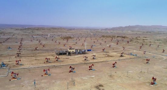 新疆发现玛湖砾岩特大型油田是中国石油工业的重大突破