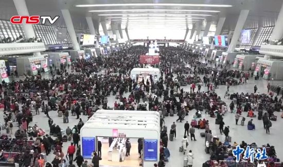 2019年中国春运开启 海陆空全面备战