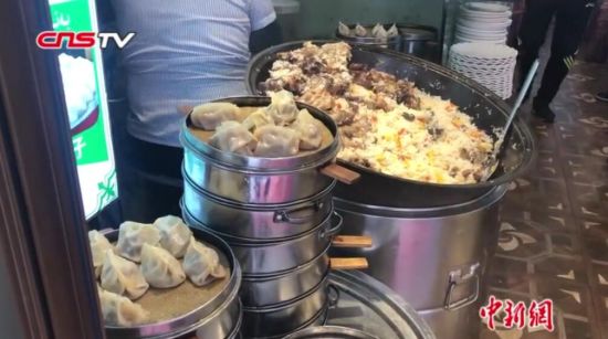 乌鲁木齐旅游旺季一日见闻:生活气息扑面而来
