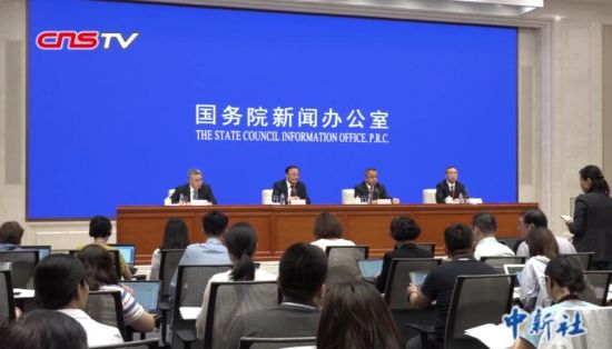 新疆自治区主席、副主席谈教培中心:多数学员已结业 九成以上找到工作