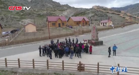 牧业村“变身”3A级旅游景区 牧民让婚房给游客住宿