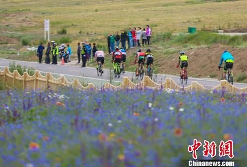 新疆第十二届环湖赛风雨中收官