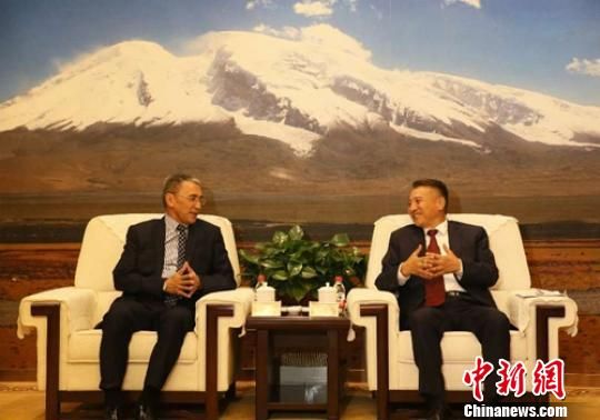 吉尔吉斯斯坦“卡巴尔”国家通讯社社长访问新疆深感震撼